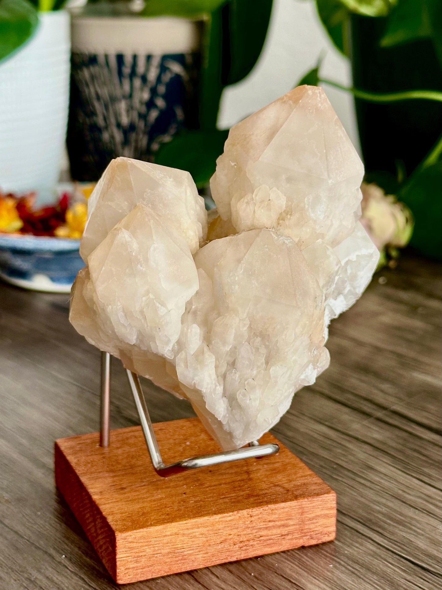 XL Candle // Pineapple Quartz Points - Emotional Healing, Spiritual Insights, & Inner Light - Hemlock & Honey