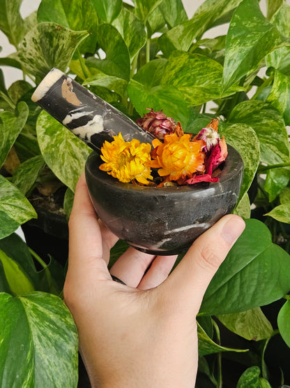 Mortar & Pestle + Herbs - Hemlock & Honey