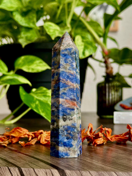 Sodalite Crystal Tower  Logic + Calm & Clear Communication