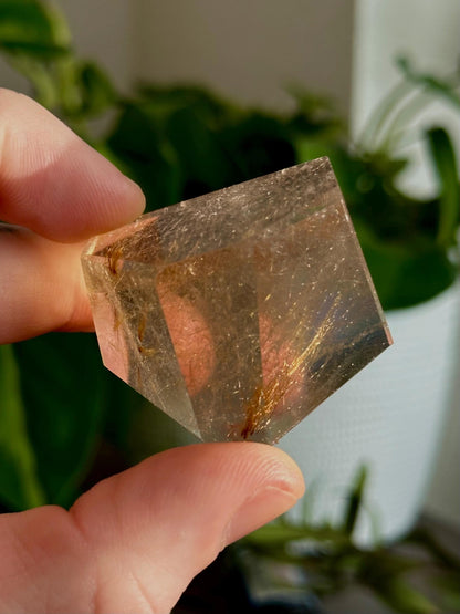 Rutilated Quartz Points: Freeform Crystals