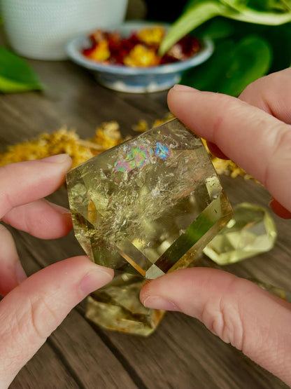Crystal Clear Citrine for Abundance, Joy & Manifestation