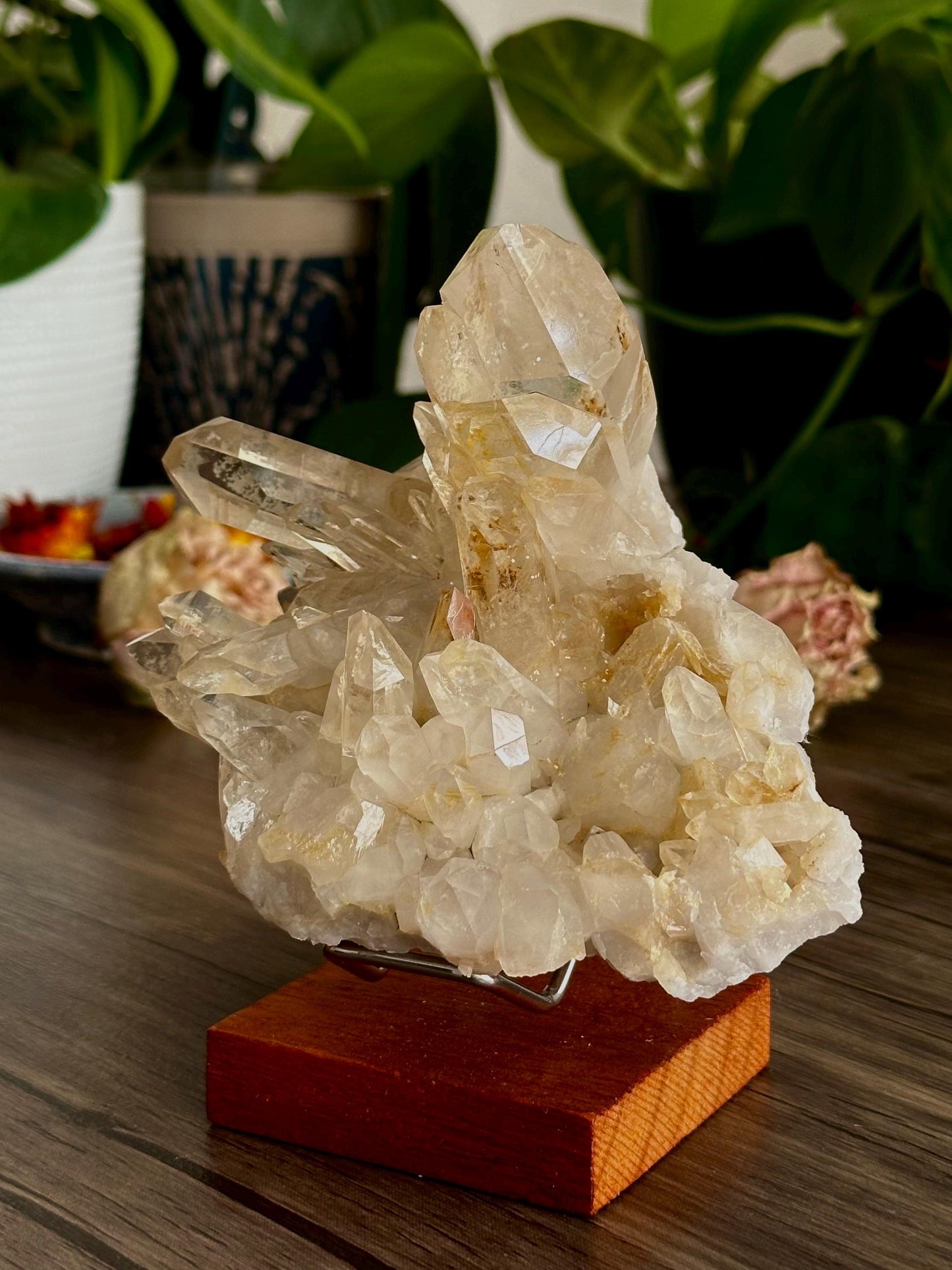 Negative Entropic Quartz Clusters- Energetic restoration, Recovery + Long-term Healing work.