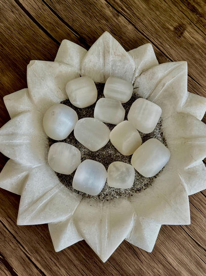 Selenite Tumbles- Calm, Clarity & Cleansing